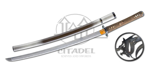 Citadel Wolf Katana needle tip kissaki close-up on black background showing DNH7 forged blade geometry